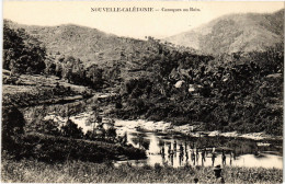 PC NEW CALEDONIA, CANAQUES AU BAIN, Vintage Postcard (b53520) - Nouvelle Calédonie