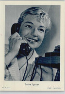 12009607 - Filmschauspieler Simone Signoret Mit Telefon - Attori