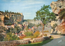 ROCAMADOUR   Le Village Vu De La Route De Cahors   20 (scan Recto Verso)MH2901TER - Rocamadour