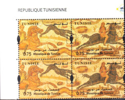 2024-Tunisie- Mosaïque - Scène De Chasse - Cavaliers - Chien - Lapin-  Bloc  De 4 V /MNH***** - Hunde