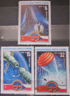 RUSSIA ~ 1978 ~ S.G. NUMBERS 4746 - 4748, ~ SPACE. ~ MNH #03591 - Neufs