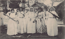 Algérie - Danseuses Algériennes à L'exposition De Bordeaux - Ed. Ch. Chambpn  - Women