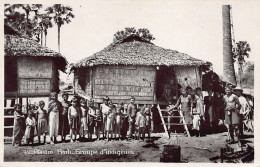 Cambodge - PHNOM PENH - Groupe D'indigènes - Ed. Inconnu 35 - Cambodge