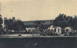 Sri-Lanka - BATTICALOA - St. Michael's College - Front View, Right Wing - Publ. Unknown  - Sri Lanka (Ceylon)