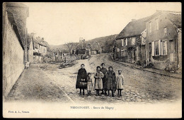 En L'état (les Feuillets Se Décollent) CPA 27 VERNONNET Eure - Route De Magny ** Enfants - Other & Unclassified