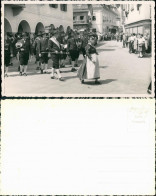 Foto  Straße, Feier - Orchester In Tracht 1965 Privatfoto - Non Classés