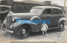 228180 AUTOMOBILE OLD CAR COUPE AND GIRL POSTAL POSTCARD - Other & Unclassified