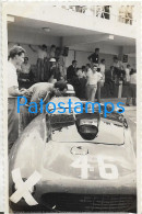 228191 ARGENTINA BUENOS AIRES AUTODROMO AUTOMOBILE CAR RACE PILOTO NAJURIETA - RIVERO FERRARI 1956 PHOTO NO POSTCARD - Altri & Non Classificati