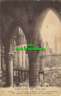 R611186 Ypres. Campagne De 1915. The Cathedral St. Martin After The Bombardment. - Welt