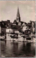 ARGENTON Sur CREUSE. -  La Creuse Et L'église St Sauveur.  Non  Circulée.   Photographie Véritable. - Andere & Zonder Classificatie