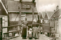 73794684 Volendam Ortsmotiv Mit Bruecke Volendam - Sonstige & Ohne Zuordnung