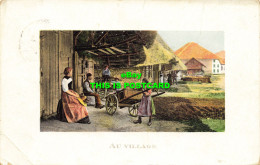R612668 Au Village. Phototypie. 1924 - Monde