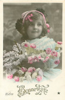 Portrait Fillette Fleurs - Bonne Fete     Q 2599 - Portretten