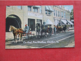 Central Fire Station. Clinton  Iowa   Ref 6401 - Andere & Zonder Classificatie