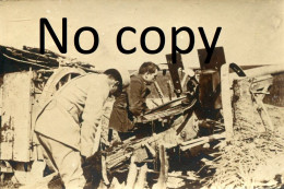 PHOTO FRANCAISE - ARTILLEURS ET CANON DE 75 AYANT ECLATE A PROSNES PRES DE REIMS MARNE - GUERRE 1914 1918 - Krieg, Militär