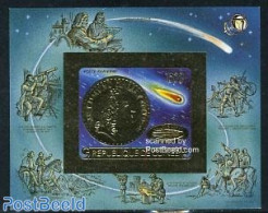 Guinea, Republic 1986 Halleys Comet S/s, Gold Imperforated, Mint NH, Science - Astronomy - Halley's Comet - Astrología