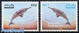 Pakistan 1982 Dolphins 2v, Mint NH, Nature - Animals (others & Mixed) - Sea Mammals - Pakistán