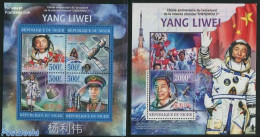 Niger 2013 Yang Liwei 2 S/s, Mint NH, Transport - Space Exploration - Níger (1960-...)