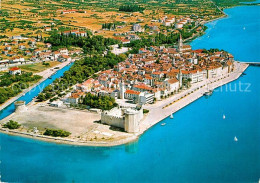 73356070 Trogir Trau Altstadt Burg Fliegeraufnahme Trogir Trau - Croazia