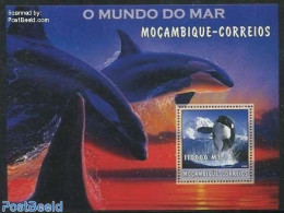 Mozambique 2002 Killer Whale S/s, Mint NH, Nature - Sea Mammals - Mozambique