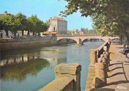 70 - Saint Loup Sur Semouse - Quais Et Pont Sur La Semouse - Saint-Loup-sur-Semouse