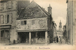 29* LANDERNEAU Maison A Piliers    MA100,1180 - Landerneau