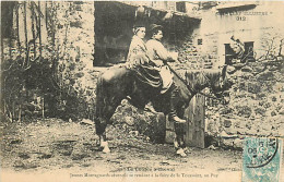 43* LE PUY  Montagnards A Cheval      MA101,0915 - Costumes