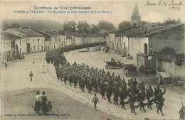 54* PIERRE LA TREICHE  Un Regiment        MA102,0494 - Regiments