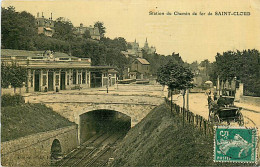 92* ST CLOUD  Station Du Chemin De Fer   MA106,0557 - Saint Cloud