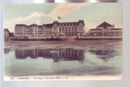 14 - CABOURG - LA PLAGE ET LE GRAND HÔTEL - COLORISÉE - - Cabourg