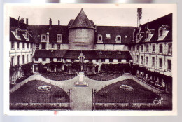 27 - GISORS - HÔTEL-de-VILLE - - Gisors