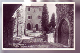 06 - EZE - VIEILLE PLACE DU PLANET  - - Eze