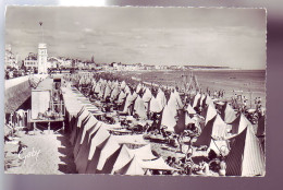 85 - SABLES-D'OLONNE - LA PLAGE - ANIMÉE - - Sables D'Olonne