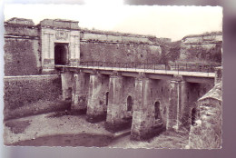 17 - ILE-D'OLERON - LE CHATEAU - - Ile D'Oléron