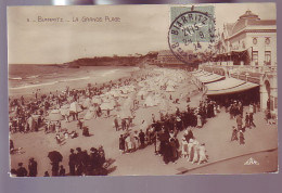 64 - BIARRITZ - LA GRANDE PLAGE - ANIMÉE - - Biarritz