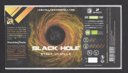 Etiquette De Bière Stout Vanille  -  Black Hole    -   Brasserie L'Astrolabe  à  Saint Affrique  (12) - Bier