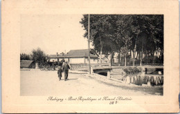 18 AUBIGNY - Pont Republique & Nouvel Abattoir. - Aubigny Sur Nere