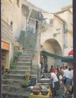 France CPA Saint Tropez La Place Aux Herbes Le Marché Aux Poissons Flamme SAINT TROPEZ 1986 Marianne Liberté (2 Scans) - Saint-Tropez