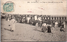 44 LA BAULE - Plage Et L'estacade Un Jour De Fete  - La Baule-Escoublac