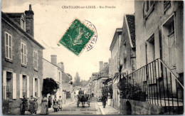 45 CHATILLON SUR LOIRE - Un Coin De La Rue Franche  - Chatillon Sur Loire