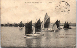 85 SABLES D'OLONNE - Barques Au Depart Pour La Peche  - Sables D'Olonne