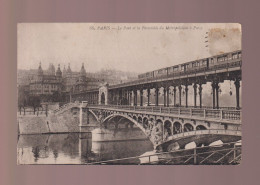 CPA - 75 - Paris - Le Pont Et La Passerelle Du Métropolitain à Passy - Circulée - Metropolitana, Stazioni