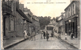 45 LA FERTE SAINT AUBIN - Vun Coin De La Grande Rue. - La Ferte Saint Aubin