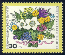 473 Wohlfahrt 30+15 Pf Frühlingsstrauß ** - Unused Stamps