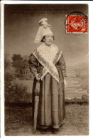 Lisieux Costume - Cartes Postales Ancienne - Costumi