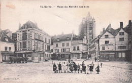 60 - Oise - NOYON - Place Du Marché Aux Blés - Noyon