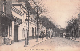 59 - DOUAI - Rue De Paris - Tramway - Douai