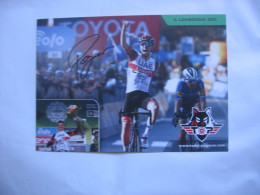 Cyclisme - Autographe - Carte Signée Tadej Pogacar 15 X 21 Cm - Wielrennen