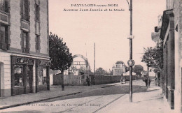 Pavillons Sous Bois - Avenue Jean Jaures Et Le Stade   -   CPA °J - Les Pavillons Sous Bois