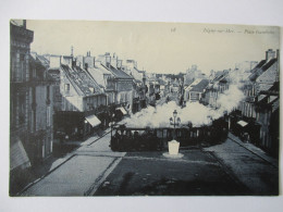Cpa...Isigny-sur-Mer...place Gambetta...1907...(tramway Au Virage).... - Sonstige & Ohne Zuordnung